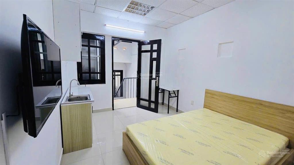 Nhà mới 4 tầng full nội thất có thang máy  hxh 5m trần mai ninh, 3x16m [nở hậu 3.2m]. giá 8.9 tỷ