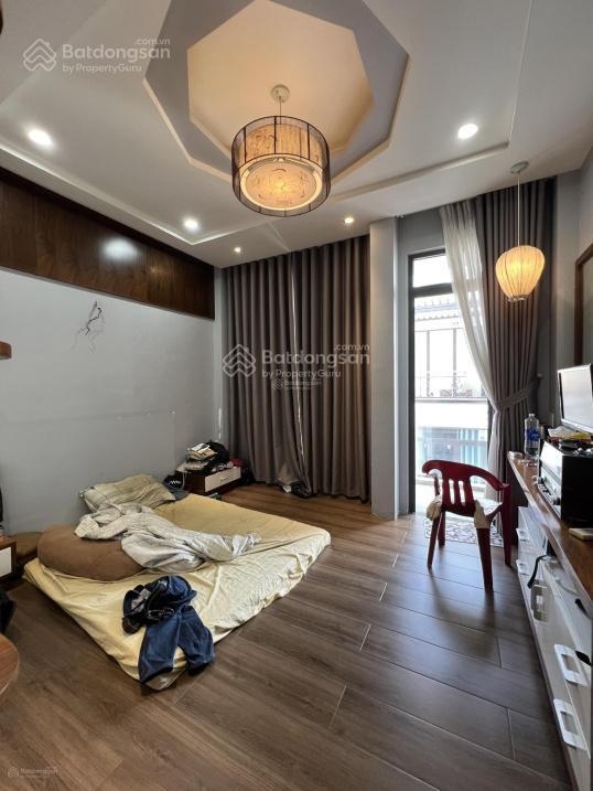 Nhà đẹp lung linh hxh 4m đường nguyễn hồng đào p14, 4x17m [vuông vức] 3 lầu st. giá 9.8 tỷ