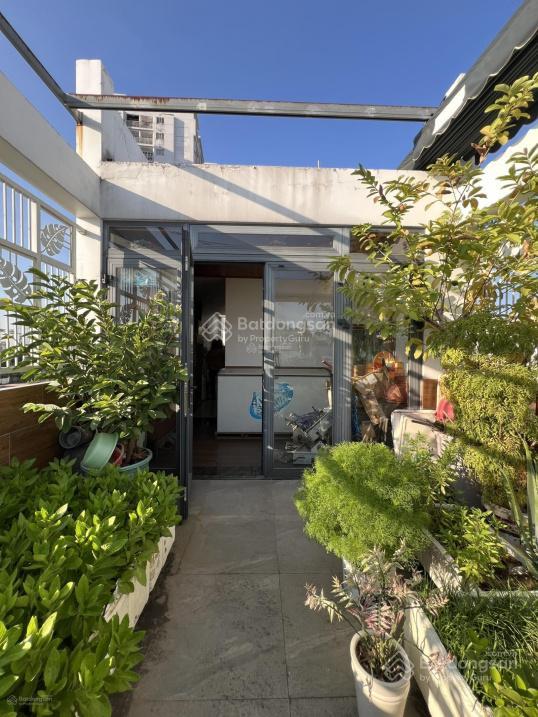 Nhà đẹp lung linh hxh 4m đường nguyễn hồng đào p14, 4x17m [vuông vức] 3 lầu st. giá 9.8 tỷ