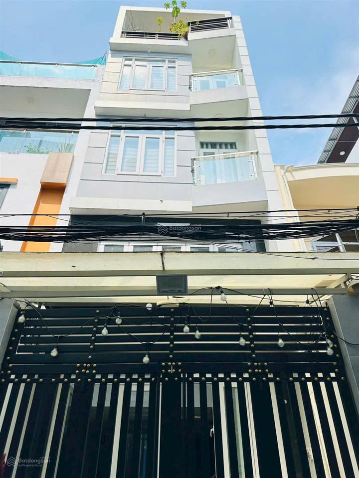 Nhà mới xây 100% full nội thất hẻm 4m phạm văn hai  dt 4x11m [3 lầu st]. giá 8.9 tỷ