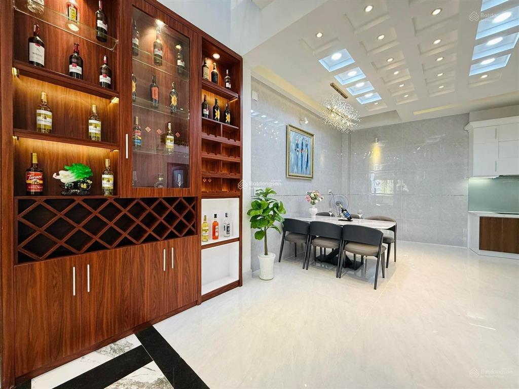 Bán nhà đẹp full nội thất hẻm 78 ba vân  gần công viên, 4.1x17m [vuông vức] 3 lầu st. giá 11.5 tỷ