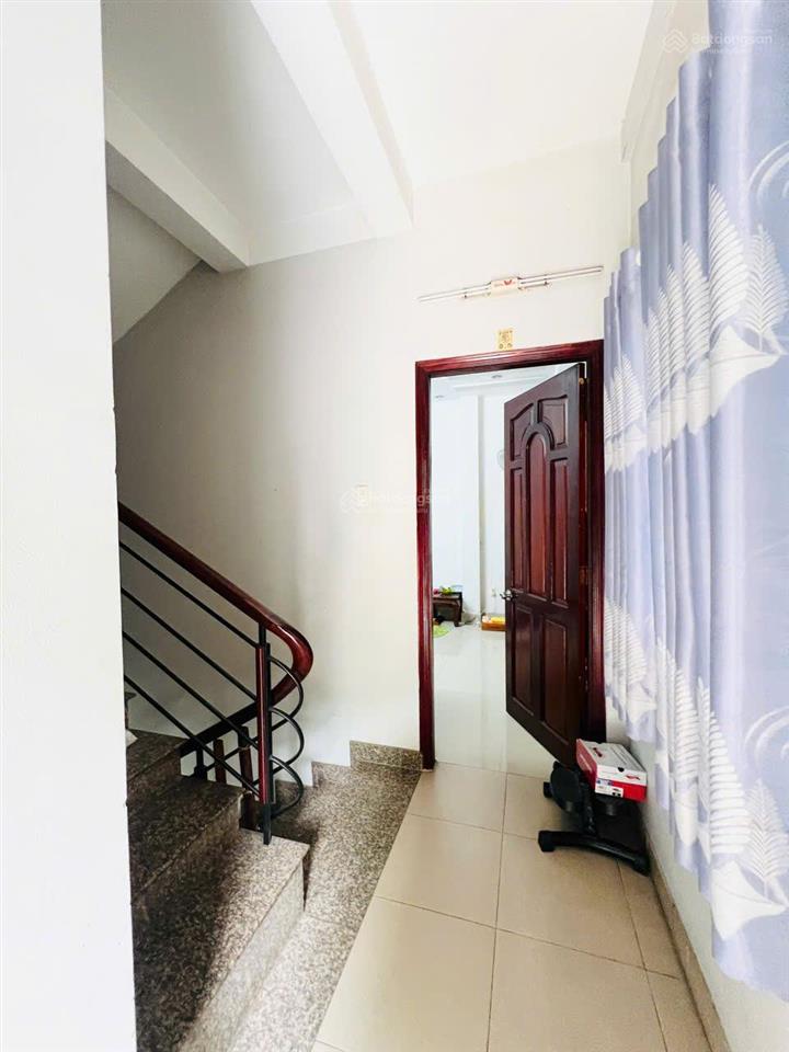 Cách mặt tiền trường chinh 50m  hxh 6m khu sang, 3.6x16m [nở hậu] 3 tầng nhà mới. giá 11.5 tỷ tl