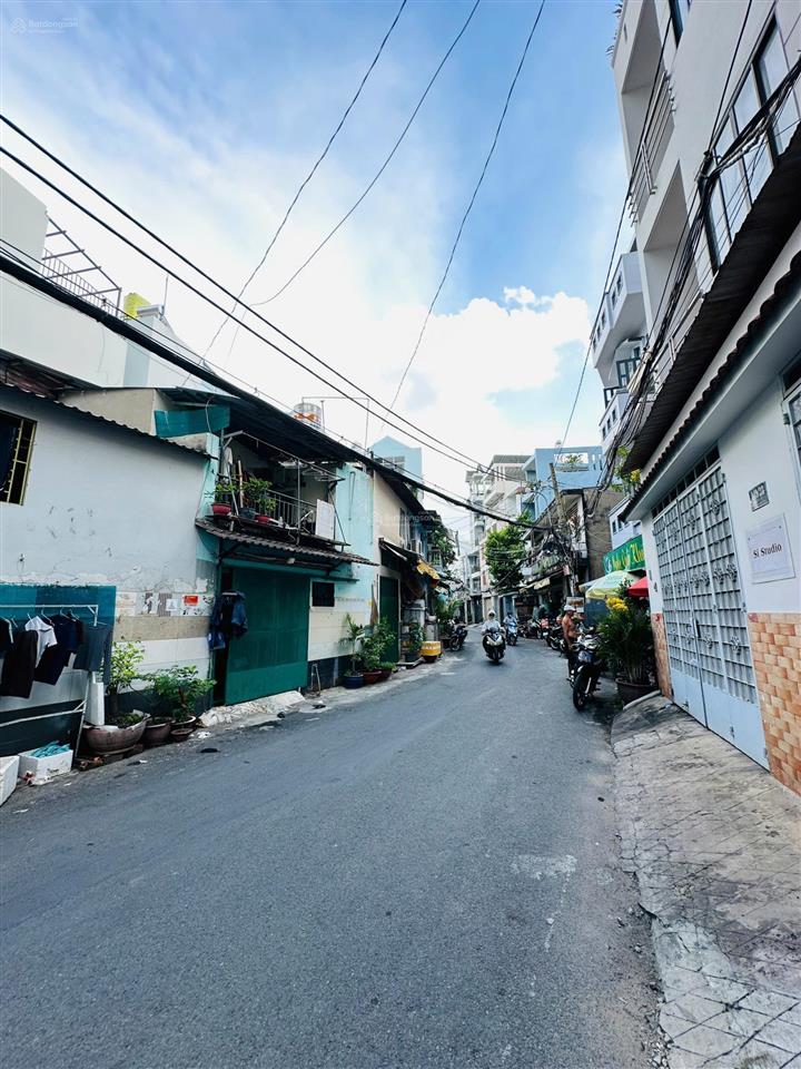 Bán nhà hẻm 449/trường chinh  thông ra ba vân, 5.05x12m [vuông vức] 1 lầu st. chỉ 8.3 tỷ