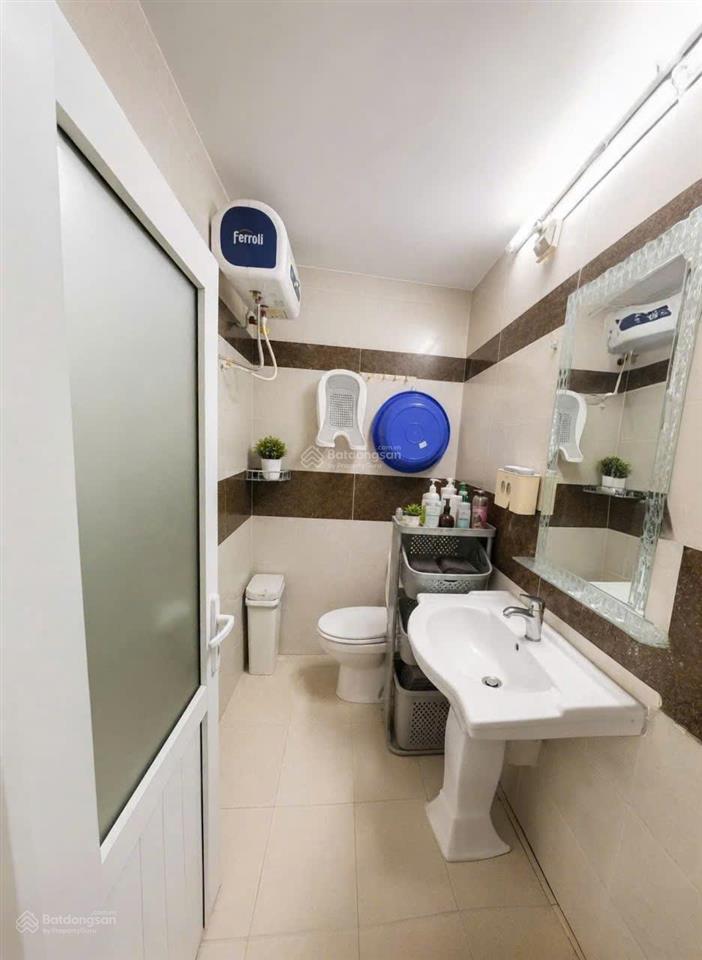 Chỉ 7.5 tỷ  bán nhà hxh 5m ngay etown cộng hòa. dt 3.3x14.05m vuông vức. khu sang trọng