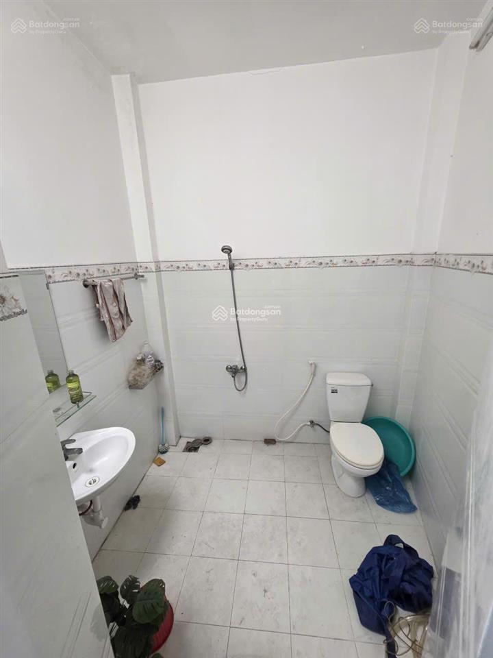 Cách mặt tiền chấn hưng 15m  kế bên trường thcs mạc đỉnh chi, 3.9x12.5m [3 tầng]. chỉ 7.9 tỷ