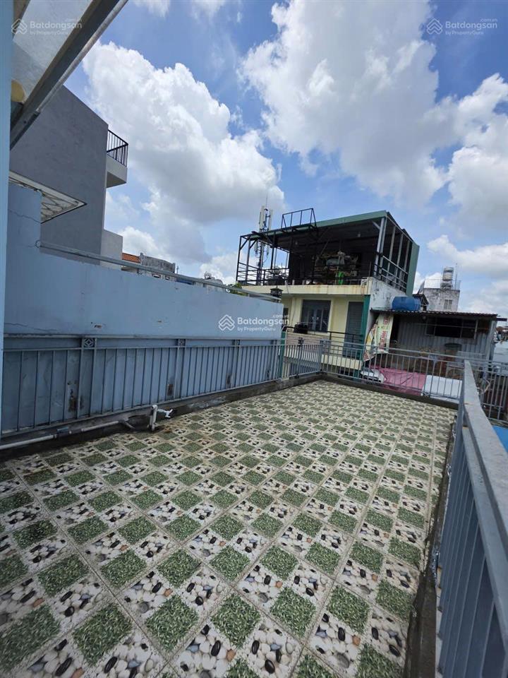 Cách mặt tiền chấn hưng 15m  kế bên trường thcs mạc đỉnh chi, 3.9x12.5m [3 tầng]. chỉ 7.9 tỷ