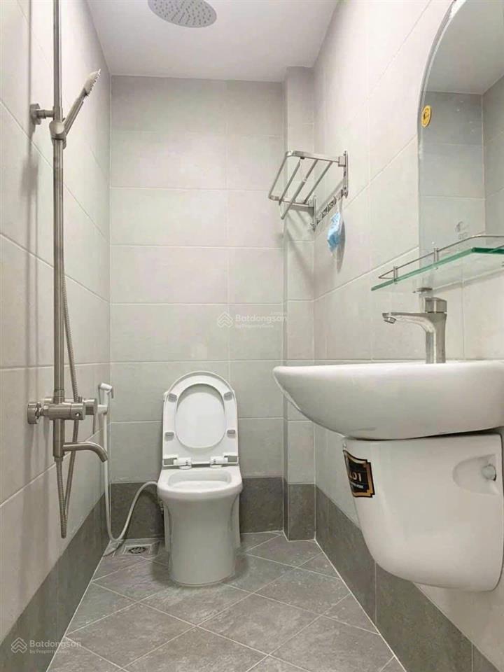 Bán nhà hxh khu k300  gần trường đh văn hiến, dt 3,4x13m vuông vức 2 lầu. chỉ 7,8 tỷ
