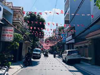 Cho thuê nhà hxh 8m kế bên chợ hoàng hoa thám, 4x17m vuông vức 2 lầu st. giá 22tr/tháng