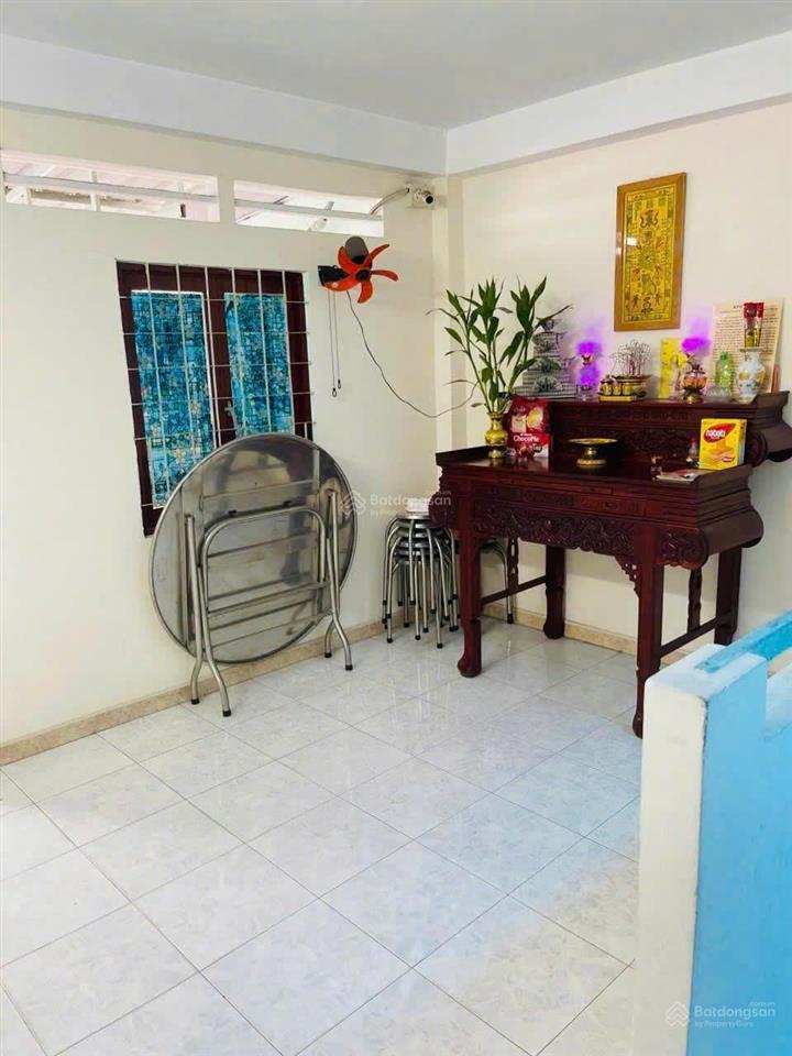 Bán nhà hẻm đường hồng lạc  cách hẻm xe hơi chỉ 20m, 4.35x14m [2 lầu st]. chỉ 7.2 tỷ tl