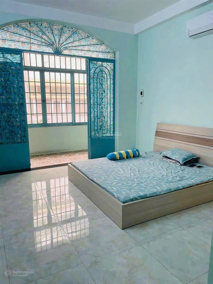 Bán nhà hẻm đường hồng lạc  cách hẻm xe hơi chỉ 20m, 4.35x14m [2 lầu st]. chỉ 7.2 tỷ tl