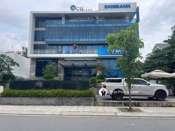 Chính chủ gửi cho thuê nhà góc 2 mặt tiền 25 xuân thủy, p. thảo điền, q2, 29x41m, 0908 140 ***
