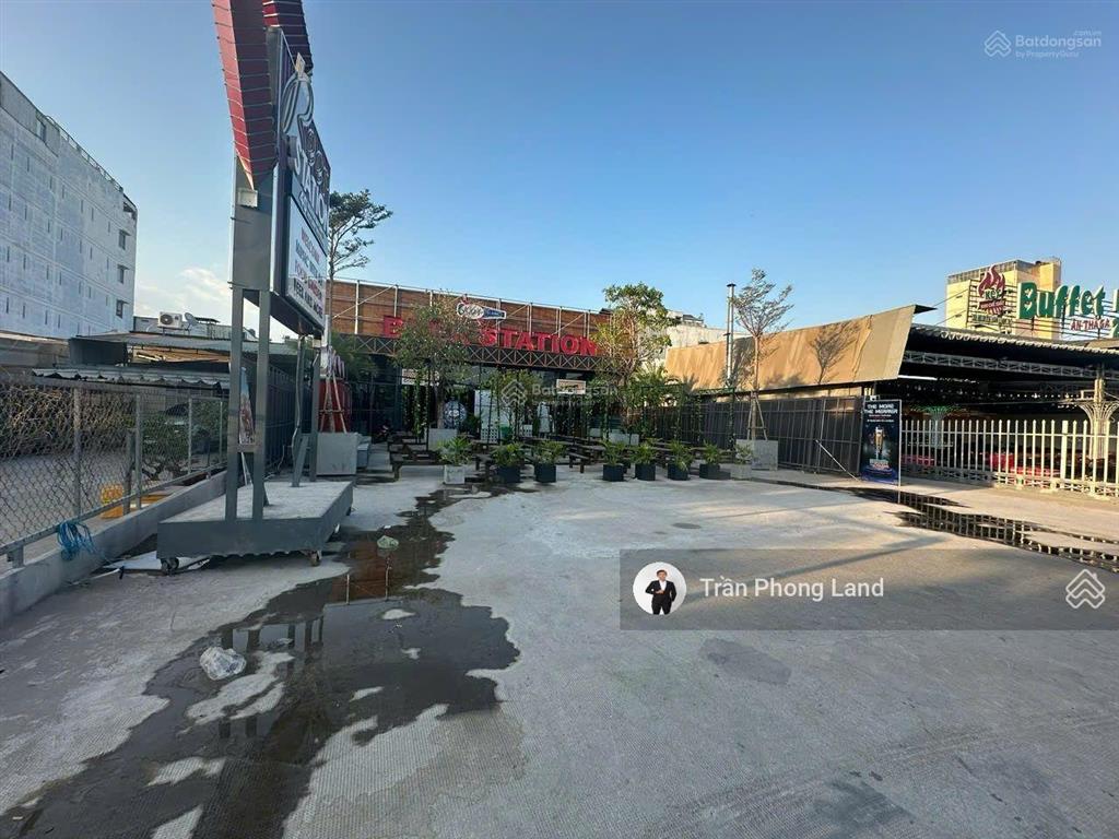 Chính chủ cho thuê nhà mặt tiền 40 nguyễn văn linh, q7, 20x56m, 1120m2, giá 160tr, 0908 140 ***