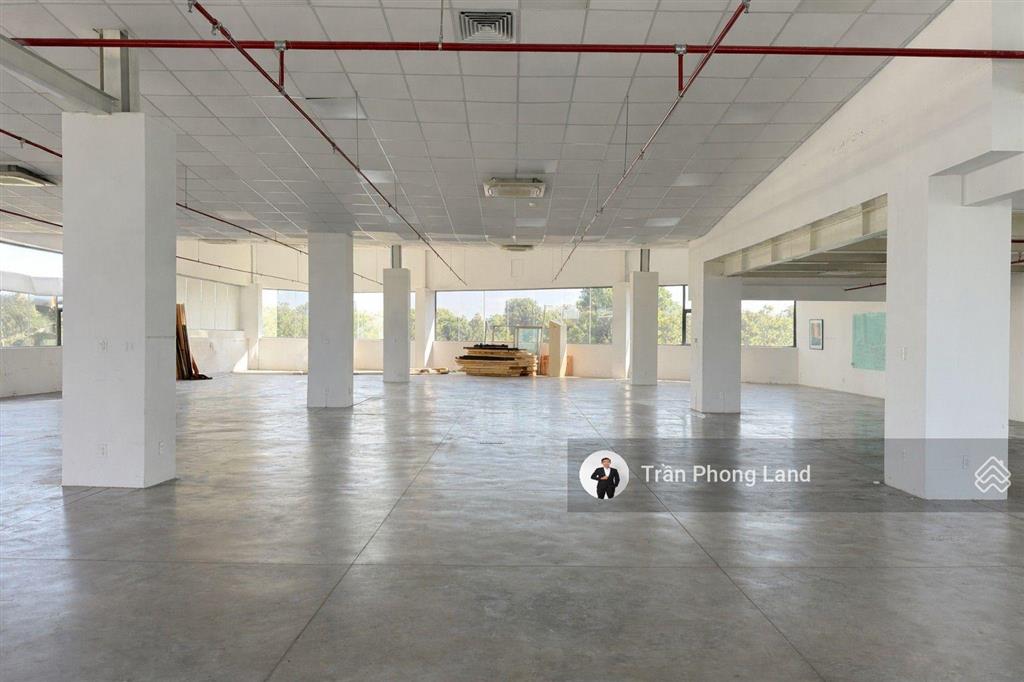 Chính chủ cho thuê sàn văn phòng tòa nhà mặt tiền 127 hồng hà, p9, q. phú nhuận, 1047m2, 0908 140 ***