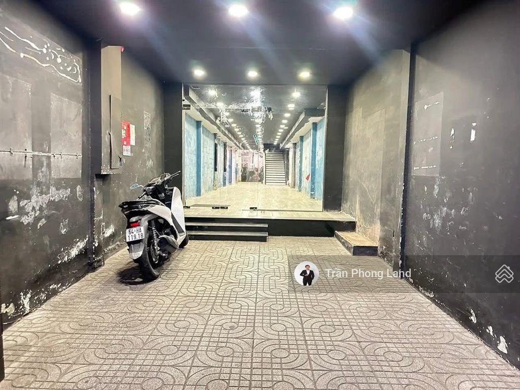 Chính chủ cho thuê nhà 2 mặt tiền 48 lê văn sỹ, p11, q. phú nhuận, 4x40m, trệt 2 lầu, 0908 140 ***