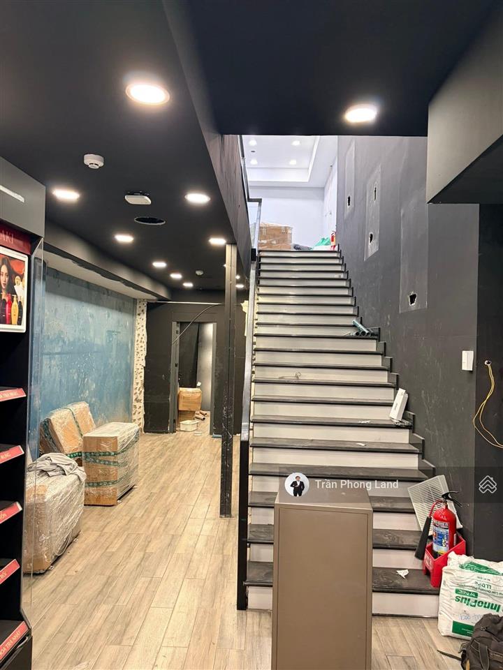 Chính chủ cho thuê nhà 2 mặt tiền 48 lê văn sỹ, p11, q. phú nhuận, 4x40m, trệt 2 lầu, 0908 140 ***