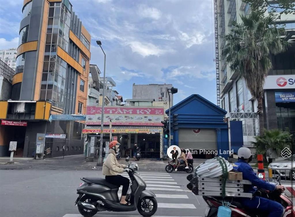 Chính chủ gửi bán nhà góc 2 mặt tiền 909 trần hưng đạo, p1, q5, 7.85x18.5m, 151.6m2, 0938 140 ***