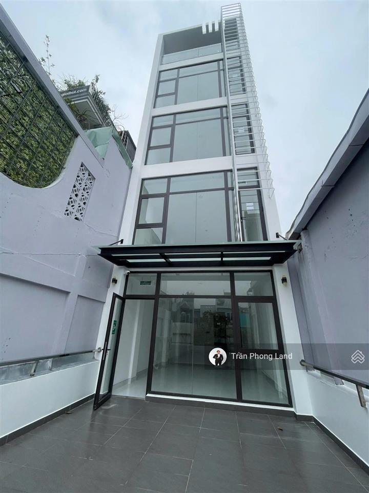 Chính chủ cho thuê nhà mặt tiền 205 đinh tiên hoàng, q1, 4.5x20m, trệt 5 lầu tm, 0908 140 ***