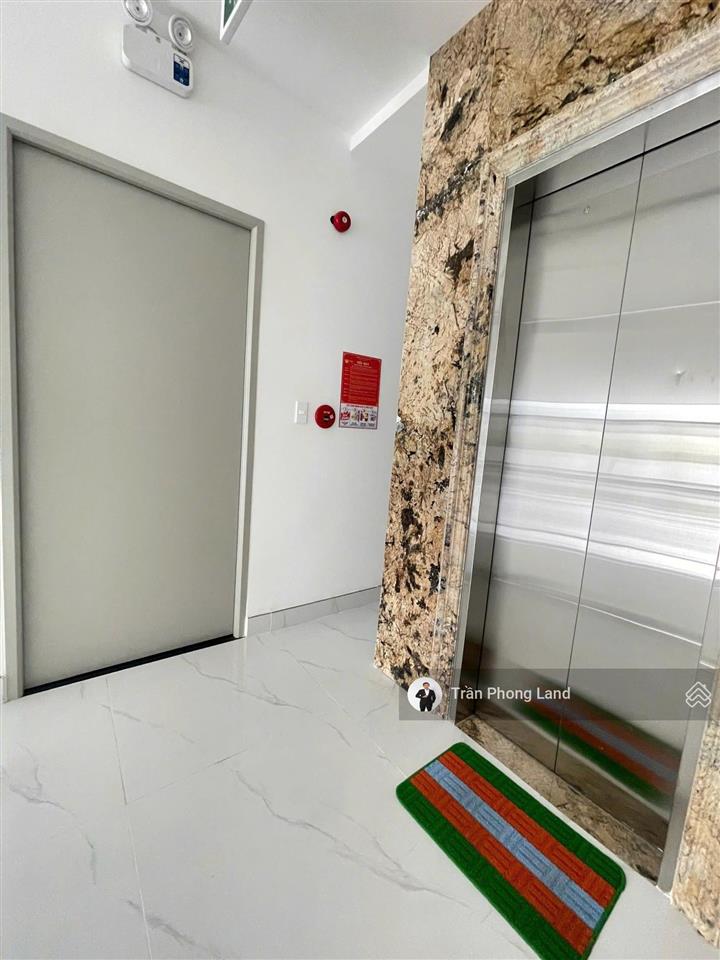 Chính chủ cho thuê nhà mặt tiền 205 đinh tiên hoàng, q1, 4.5x20m, trệt 5 lầu tm, 0908 140 ***