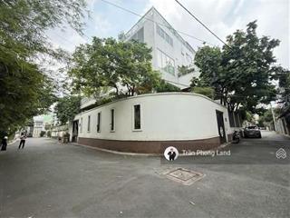 Chính chủ gửi bán biệt thự góc 2 mặt tiền 1073/88 cách mạng tháng tám, p7, q. tân bình, 0938 140 ***