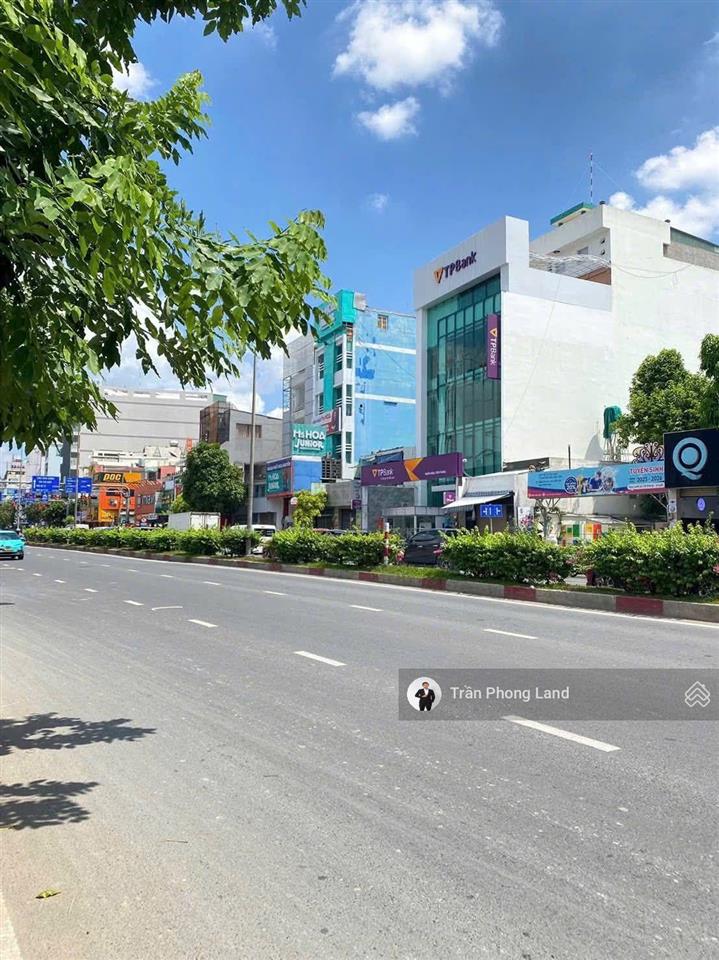 Chính chủ gửi bán nhà mặt tiền 437439 cộng hòa, p15, q. tân bình, 21(35)x46m, 1192.8m2, 0938 140 ***