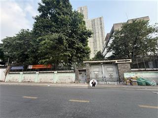 Chính chủ gửi cho thuê nhà mặt tiền số 4 trần ngọc diện, p. thảo điền, q2, 22x60m, 0908 140 ***