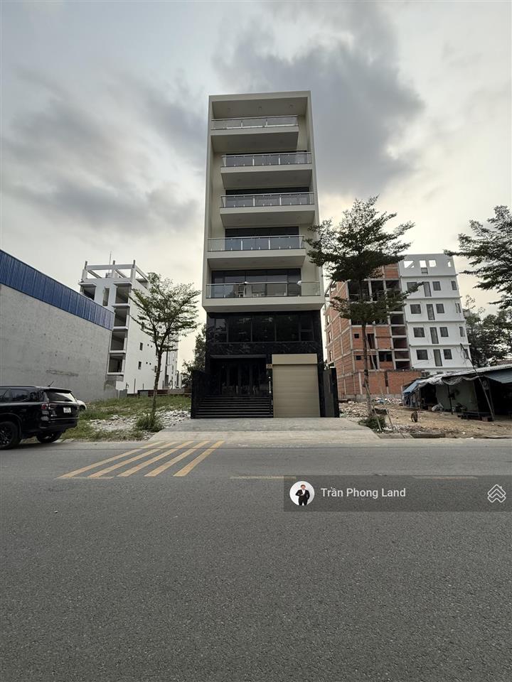 Chính chủ cho thuê nhà mặt tiền 72 nguyễn văn kỉnh, q2, 8x20m, hầm trệt lửng 4 lầu st, 0908 140 ***