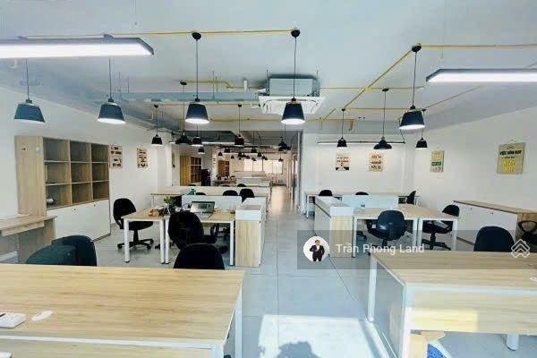 Chính chủ gửi cho thuê nhà mặt tiền 132134 điện biên phủ, p. đakao, q1, 8.2x20m, 0908 140 ***