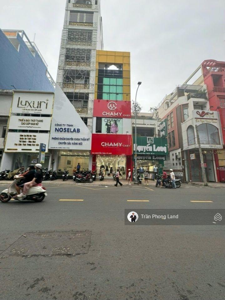Chính chủ gửi bán nhà mặt tiền 124 nguyễn trãi, p3, q5, 5x21m, 105.4m2, trệt 3 lầu, 0938 140 ***