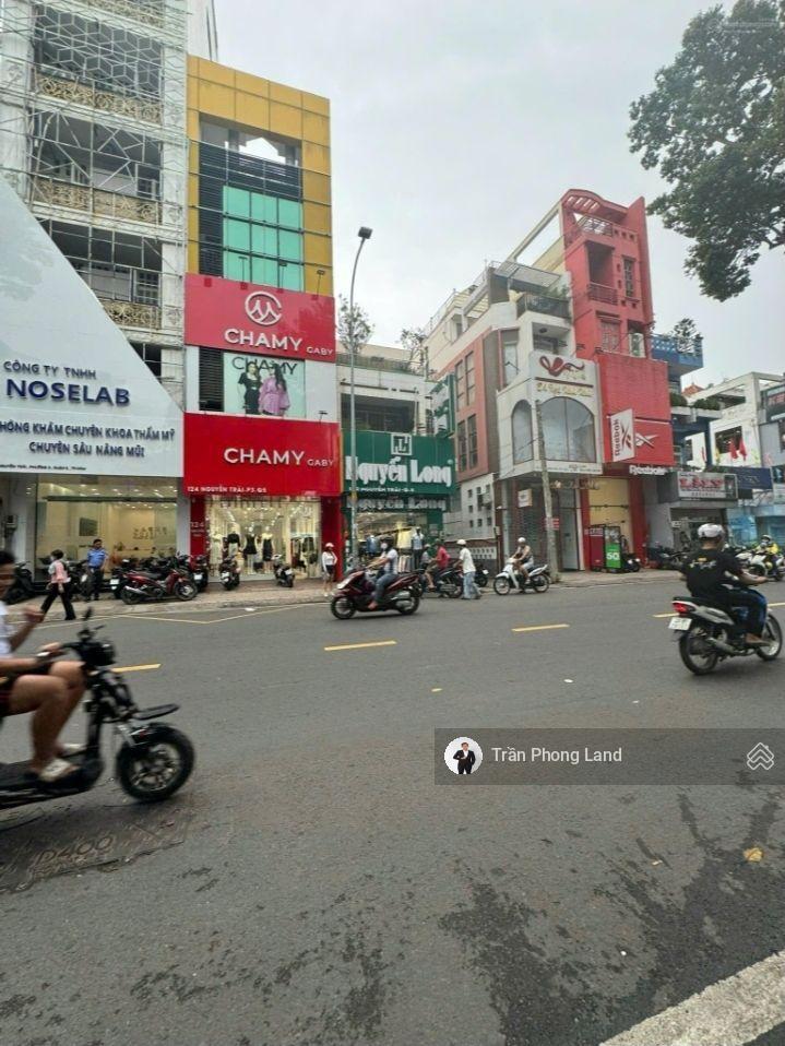 Chính chủ gửi bán nhà mặt tiền 124 nguyễn trãi, p3, q5, 5x21m, 105.4m2, trệt 3 lầu, 0938 140 ***