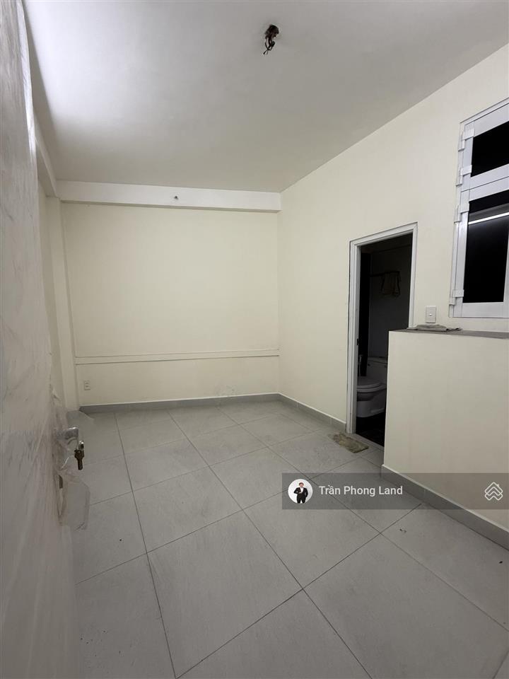 Chính chủ gửi bán nhà mặt tiền 415 ngô gia tự, p2, q10, 4x13m, trệt lửng 2 lầu st, 0908 140 ***