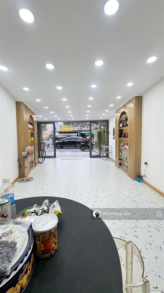 Chính chủ gửi bán nhà mặt tiền 294 phan văn trị, q. bình thạnh, 5.3x18m, trệt 3 lầu, 0938 140 ***