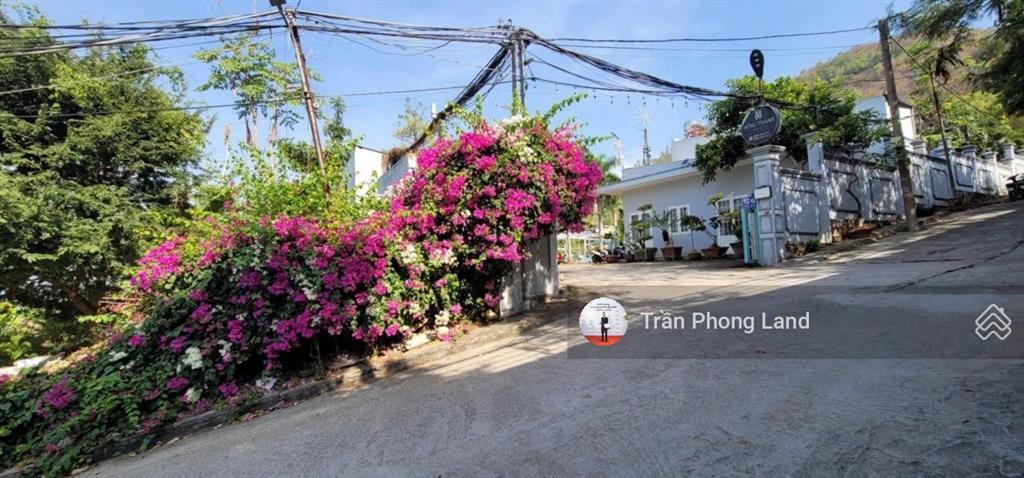 Chính chủ gửi bán khu nghỉ dưỡng hẻm 126 trần phú, tp. vũng tàu, 3361.4m2, 600m2 odt, 0938 140 ***