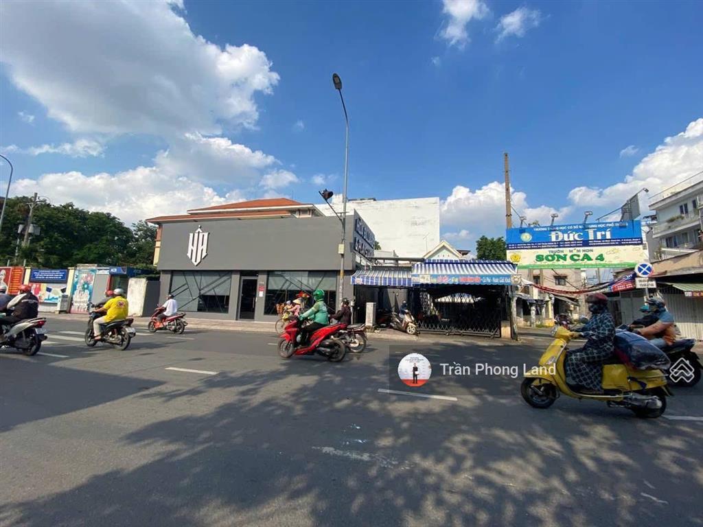 Chính chủ gửi bán nhà mặt tiền 744a nguyễn kiệm, p4, q. phú nhuận, 22(34)x46m, 1101m2, 0938 140 ***