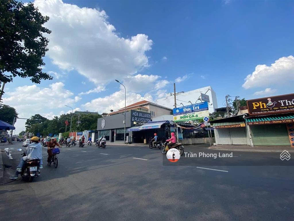 Chính chủ gửi bán nhà mặt tiền 744a nguyễn kiệm, p4, q. phú nhuận, 22(34)x46m, 1101m2, 0938 140 ***