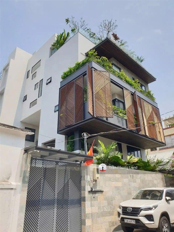 Chính chủ gửi bán biệt thự 38/9a9b trần khắc chân, p. tân định, q1, 13x20m, hầm 5 tầng, 0938 140 ***