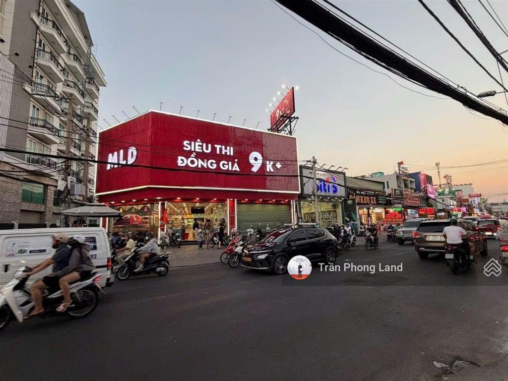 Chính chủ cho thuê nhà góc 2 mặt tiền 203 lê văn việt, p. hiệp phú, q9, 16x35m, 0908 140 ***