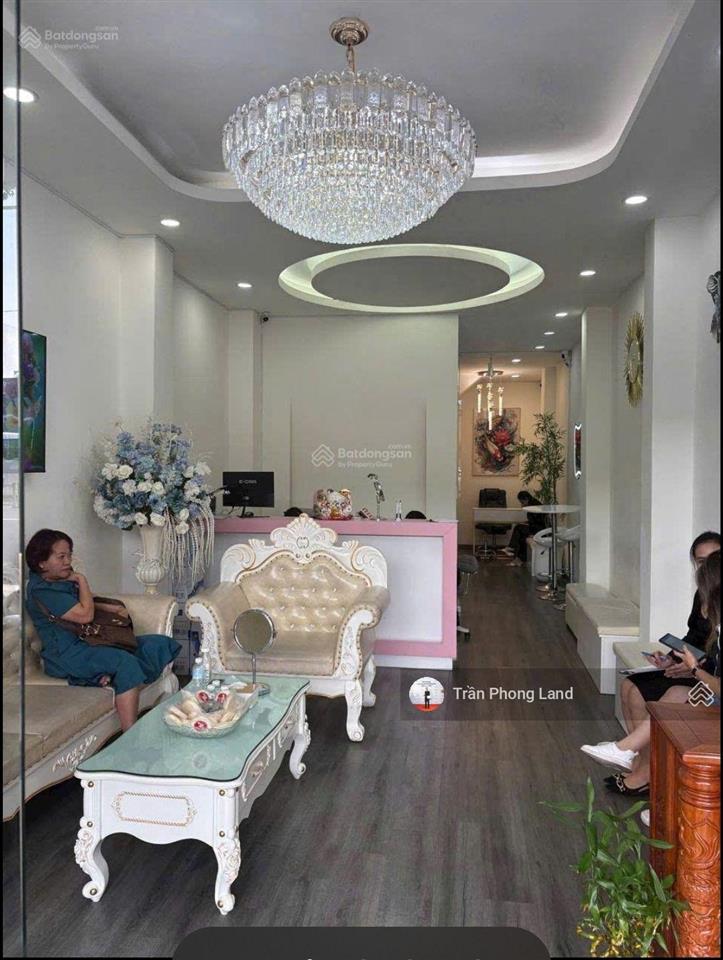 Chính chủ cho thuê nhà mặt tiền 239 trần hưng đạo, p. cô giang, q1, 4x20m, trệt 4 lầu, 0908 140 ***