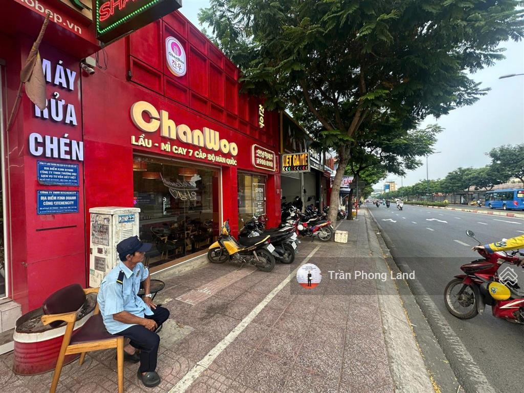 Chính chủ gửi cho thuê nhà mặt tiền 459a lê văn việt, p. tăng nhơn phú a, q9, 7x10m, 0908 140 ***