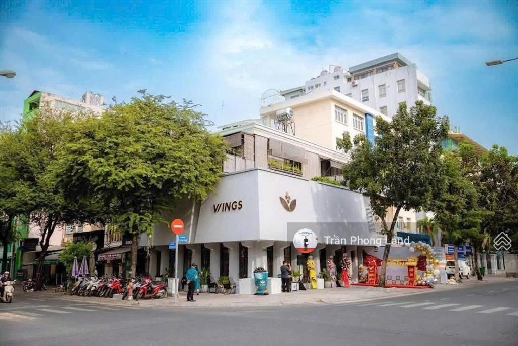 Chính chủ cho thuê nhà góc 2 mặt tiền 204b lý chính thắng  bà huyện thanh quan, q3, 0908 140 ***