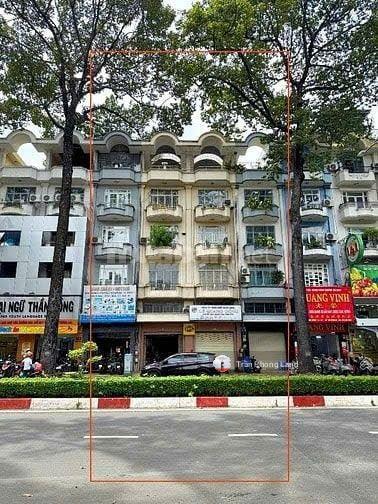 Chính chủ gửi bán nhà mặt tiền 107109 an dương vương, p8, q5, 8x20.2m, trệt 5 lầu, 0938 140 ***