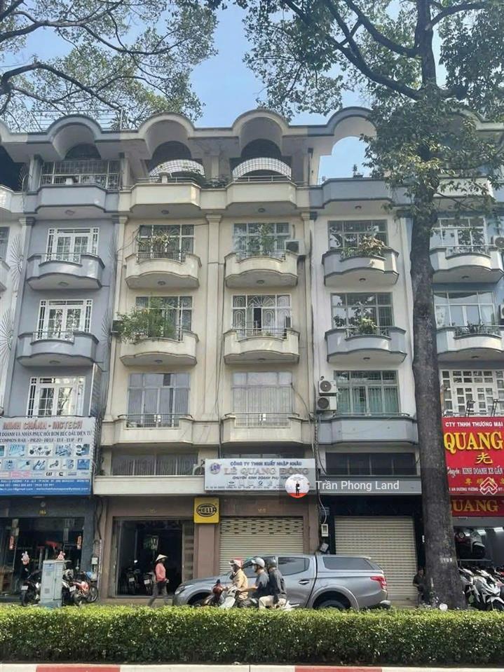 Chính chủ gửi bán nhà mặt tiền 107109 an dương vương, p8, q5, 8x20.2m, trệt 5 lầu, 0938 140 ***