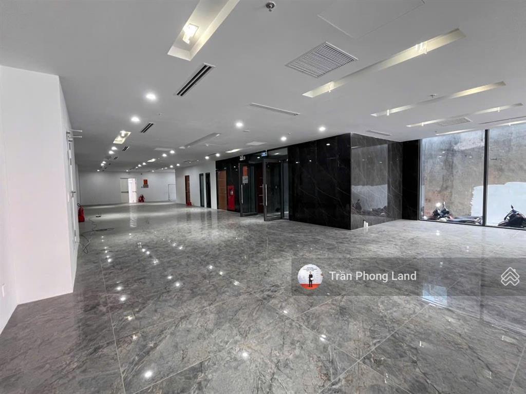 Chính chủ cho thuê văn phòng tòa nhà mặt tiền 137139 nguyên hồng, q. gò vấp, 337.28m2, 0908 140 ***