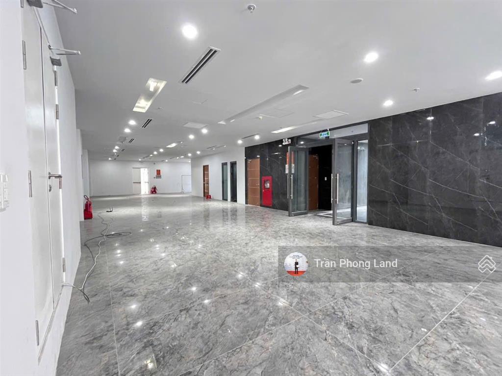 Chính chủ cho thuê văn phòng tòa nhà mặt tiền 137139 nguyên hồng, q. gò vấp, 337.28m2, 0908 140 ***