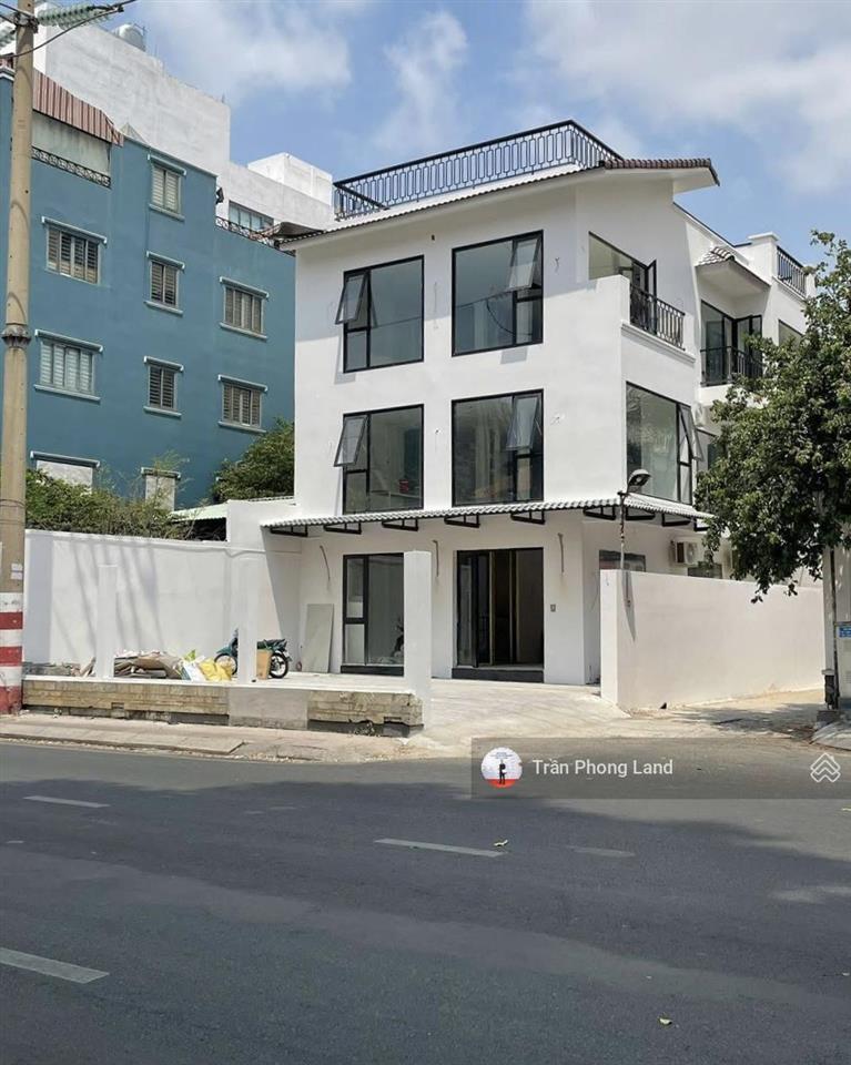Chính chủ gửi bán nhà góc 2 mặt tiền 204a điện biên phủ, p. võ thị sáu, q3, 10x24m, 0938 140 ***