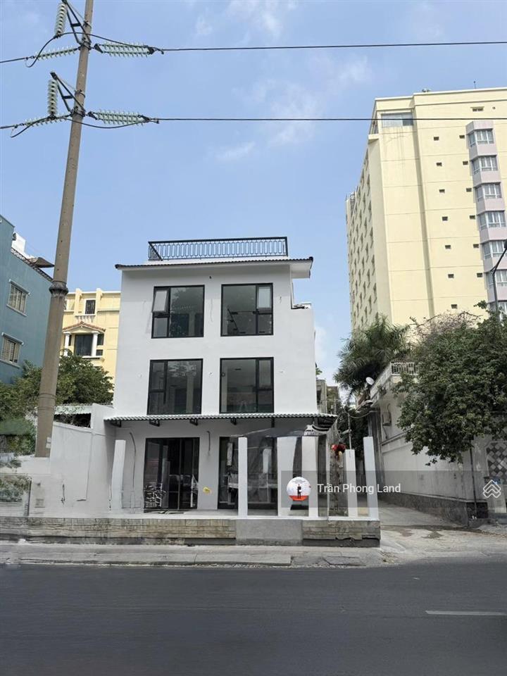 Chính chủ gửi bán nhà góc 2 mặt tiền 204a điện biên phủ, p. võ thị sáu, q3, 10x24m, 0938 140 ***