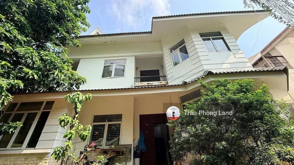 Chính chủ cho thuê biệt thự 25/10 xuân thuỷ, p. thảo điền, q2, 22x25m, trệt + lầu, 0908 140 ***