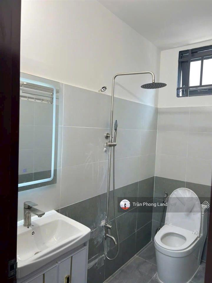 Chính chủ gửi bán nhà góc 2 mặt tiền 13a đường số 18, p. bình trưng đông, q2, 4x18m, 0938 140 ***