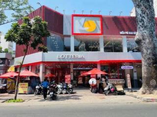 Chính chủ gửi bán nhà góc 2 mặt tiền 250b lý chính thắng, p9, q3, 22x13m, trệt + lầu, 0938 140 ***