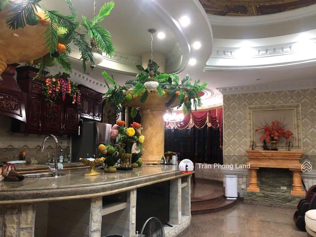 Chính chủ gửi bán biệt thự 2 mặt tiền 140 nguyễn văn hưởng, p. thảo điền, q2, 22x23m, 0938 140 ***