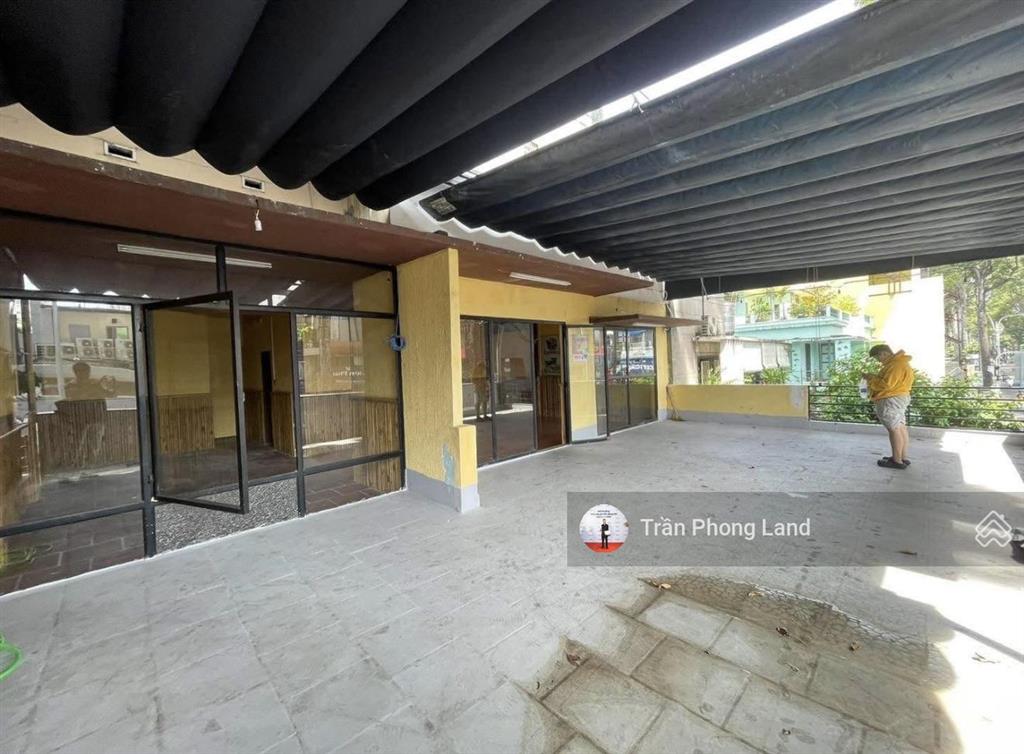Chính chủ gửi cho thuê nhà mặt tiền 466466b nguyễn tri phương, p9, q10, 11x17m, 0908 140 ***